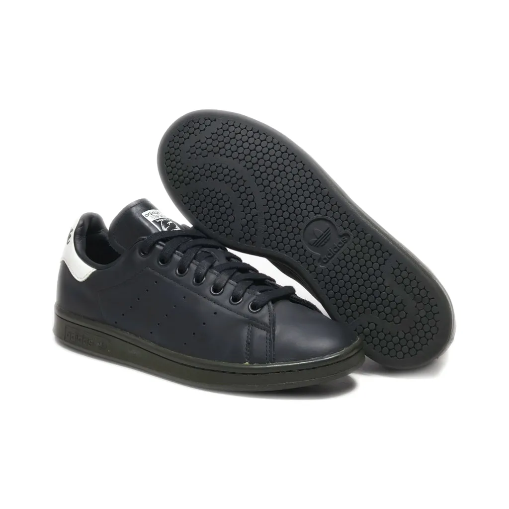 Adidas Stan Smith Low-Top Sneakers Leather Black Colour For Women