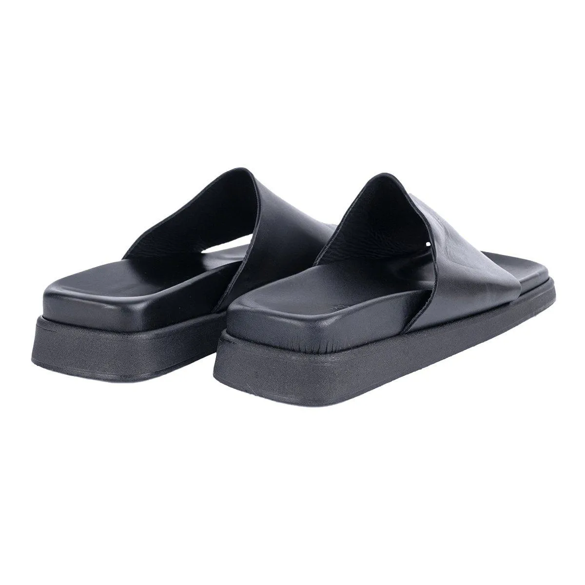 Alohas Flat Sandals Leather Black Colour For Women