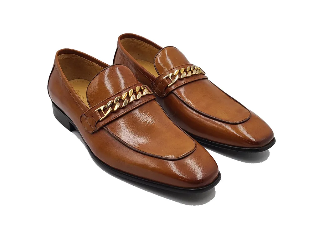 Beveled Squared Toe Loafer