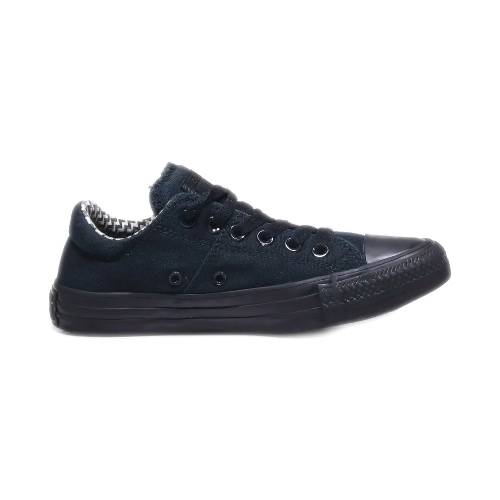 Converse All Star Low-Top Sneakers Canvas Black Colour For Women