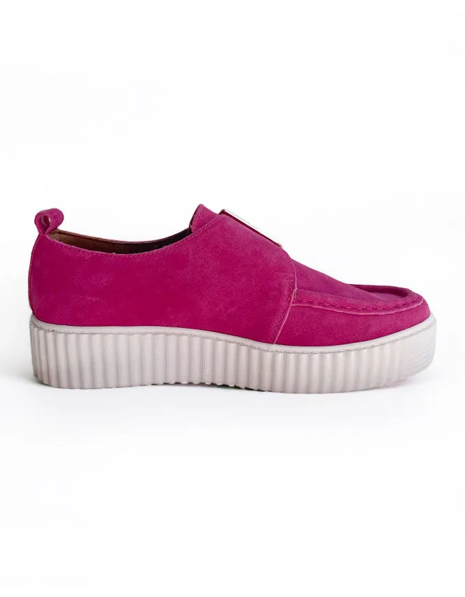 Dishing Loafers Fuchsia Suede