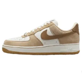 Nike Air Force 1 Low Retro QS sneakers, brown/white