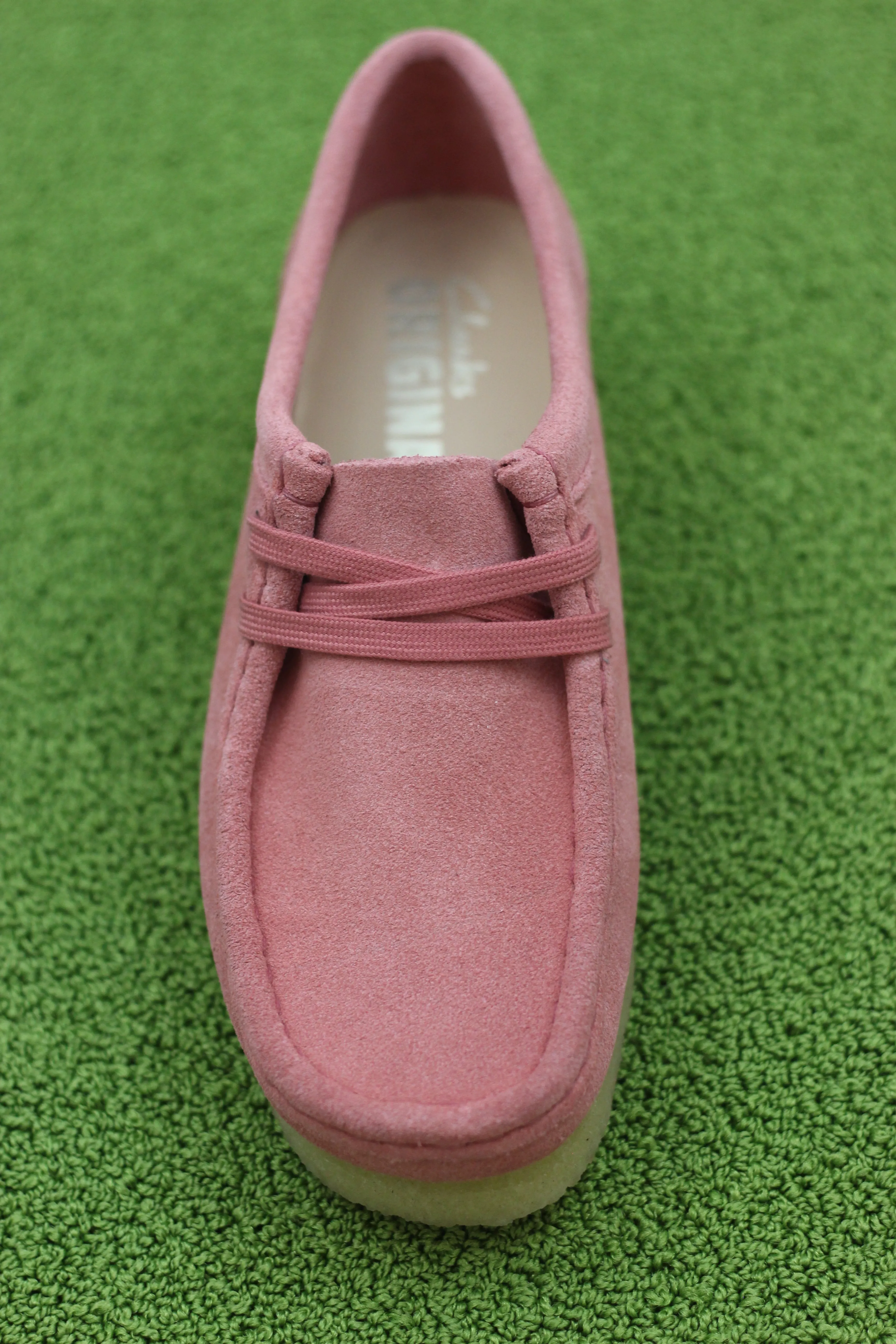 Women's Wallabee - Pink Suede